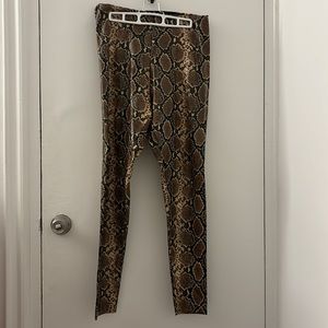 Commando Perfect Control Faux Leather Snake Leggings - Ankle-Length, Tummy Control, 4-Way Stretch